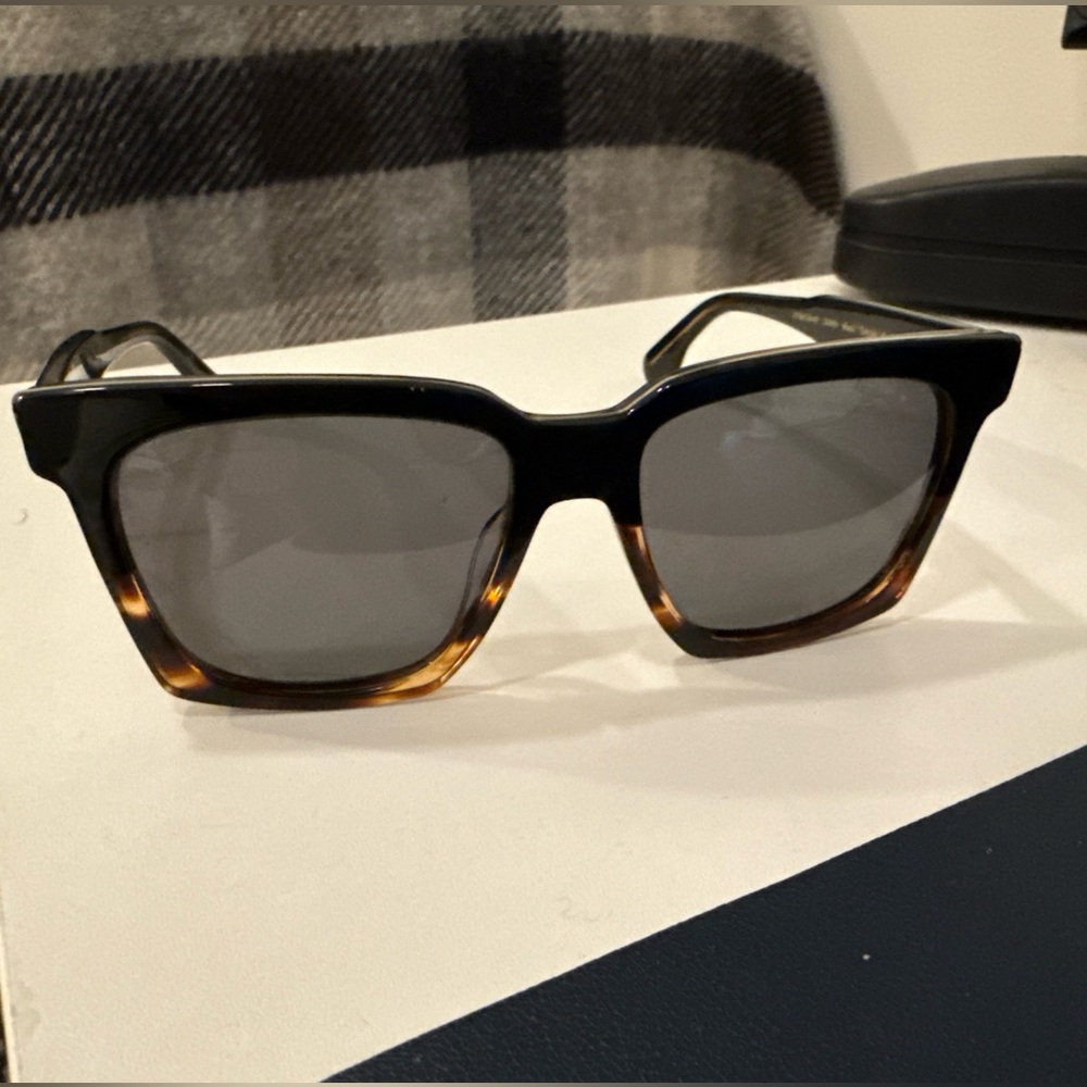 J. McLaughlin Brown Darby Sunglasses Pre Owned for Frames Only